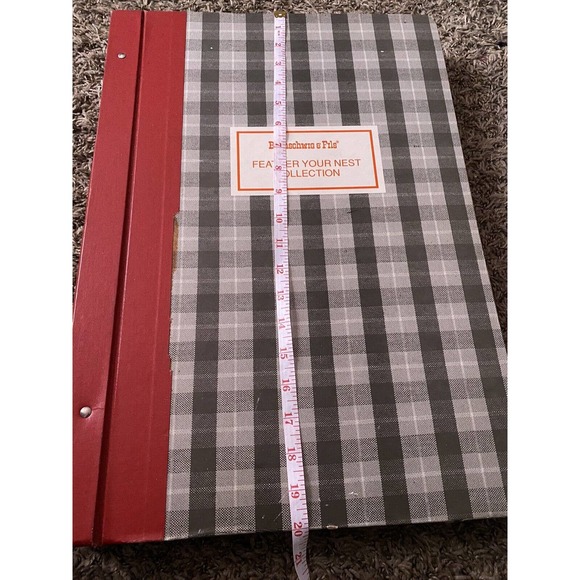 Brunschwig & Fils Feather Collection Wallpapers 1980S Vol 38 Large Swatch Book - Picture 4 of 11